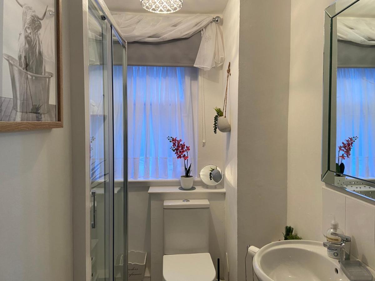 Historic Old Town 2 Bed Ground Floor Apartment Stirling Bagian luar foto